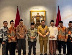 Pimpinan PKS Jawa Timur Lakukan Silaturahim dengan Bupati Kediri dalam Rangka Safari Ramadhan