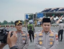 Polres Jombang Sosialisasikan Layanan Hotline Mudik Polri 110 untuk Keamanan dan Kenyamanan Pemudik
