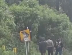 Penemuan Mayat Membusuk Tertindih Motor Di Saluran Air Magetan