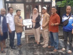 Paguyuban BRILink Jombang Serahkan Bantuan untuk Korban Kebakaran di Desa Mundusewu