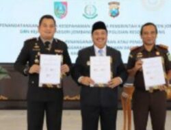 Pemkab Jombang, Kejari, dan Polres Tandatangani MoU Penguatan Sinergi APIP dan APH