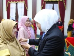 1.635 ASN Jatim Terima Satyalancana Karya Satya, Widji Astuty: Ini Penghargaan Atas Pengabdian Tanpa Pamrih